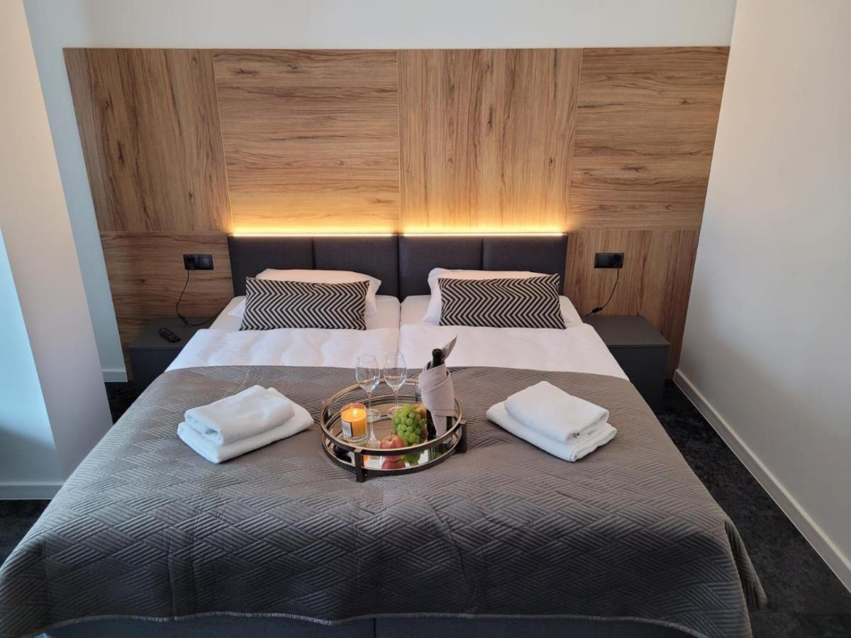 Good Sleep Bed & Breakfast Kolonowskie Ngoại thất bức ảnh