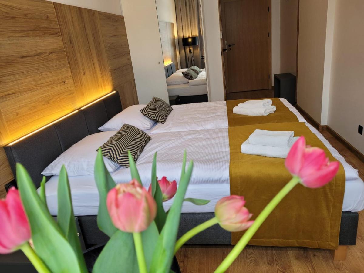 Good Sleep Bed & Breakfast Kolonowskie Ngoại thất bức ảnh